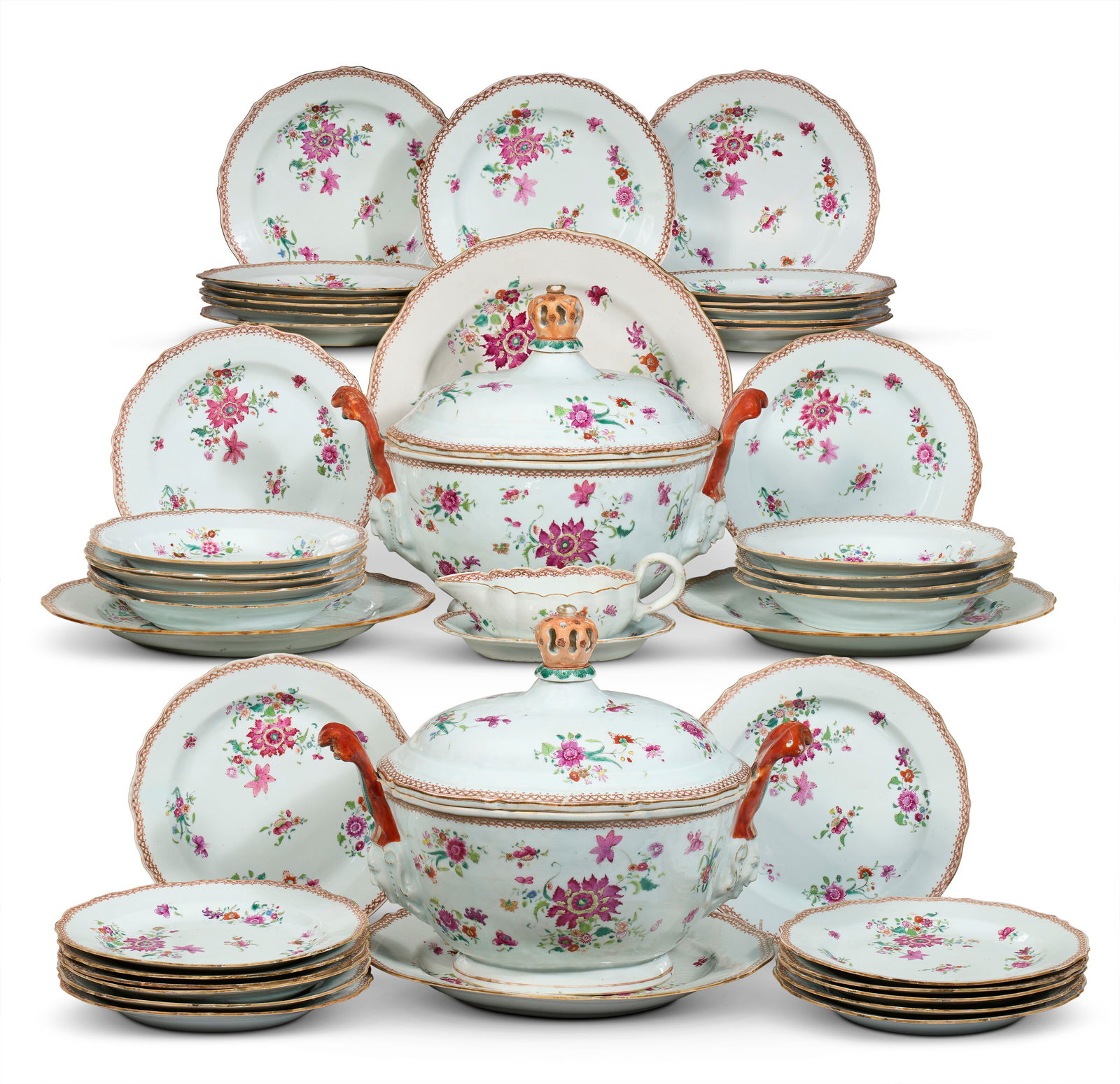 A CHINESE EXPORT PORCELAIN FAMILLE ROSE DINNER SERVICE QIANLONG PERIOD, CIRCA 1770 (1 of 5)