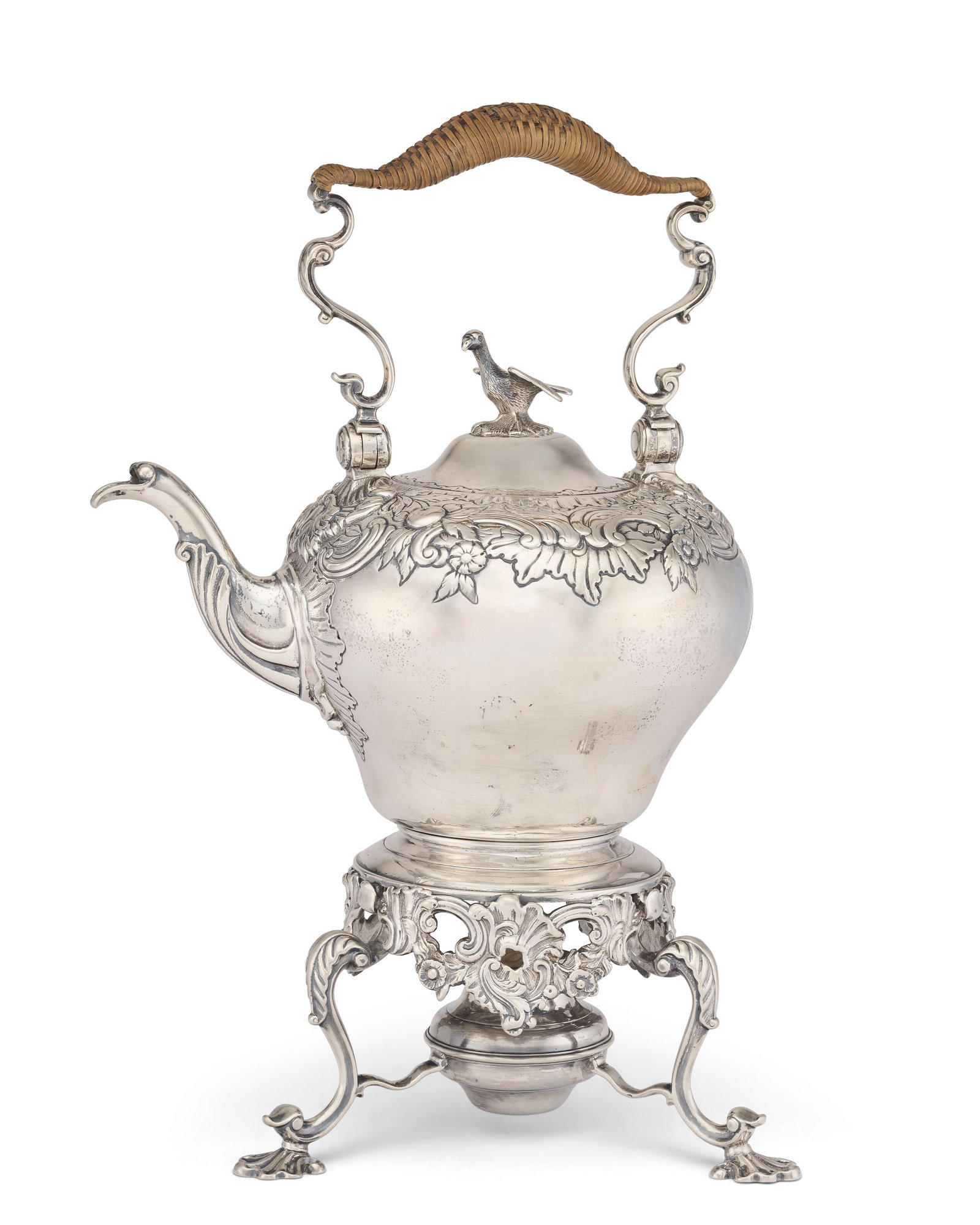 A GEORGE II SCOTTISH SILVER KETTLE ON LAMP STAND MARK OF ROBERT GORDON, EDINBURGH, 1753 (1 of 2)
