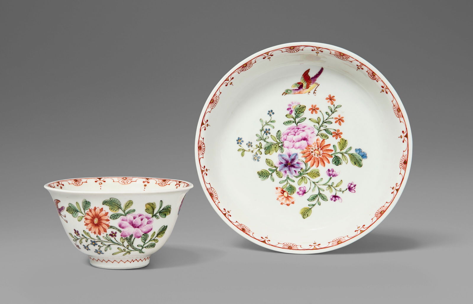A VIENNA (DU PAQUIER) PORCLEAIN TEABOWL AND SAUCER CIRCA 1730 (1 of 4)