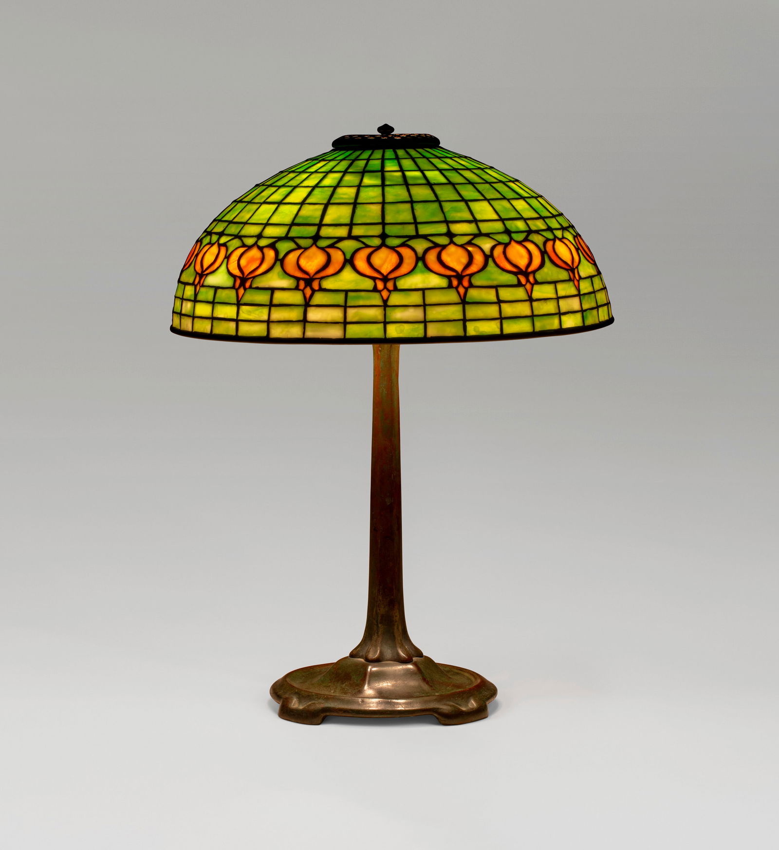 TIFFANY STUDIOS 'Pomegranate' Table Lamp, circa 1905 (1 of 5)