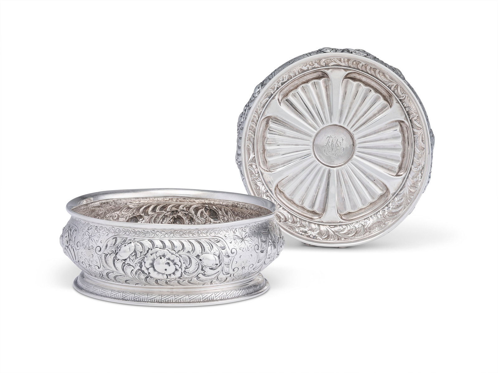 A PAIR OF AMERICAN SILVER WINE COASTERS MARK OF TIFFANY & CO., NEW YORK, 1876-1891 (1 of 3)