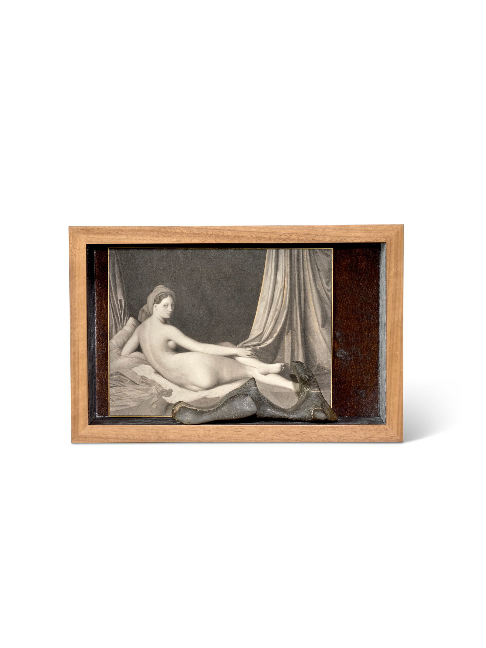 MARCUS FLACKS Odalisque in Stone: MARCUS FLACKS Odalisque in Stone "Details MARCUS FLACKS Odalisque in Stone Chinese Taihu stone brush rest, Jiangsu Province Platinum-palladium print on Ogunigami, embellished with shell gold and plati