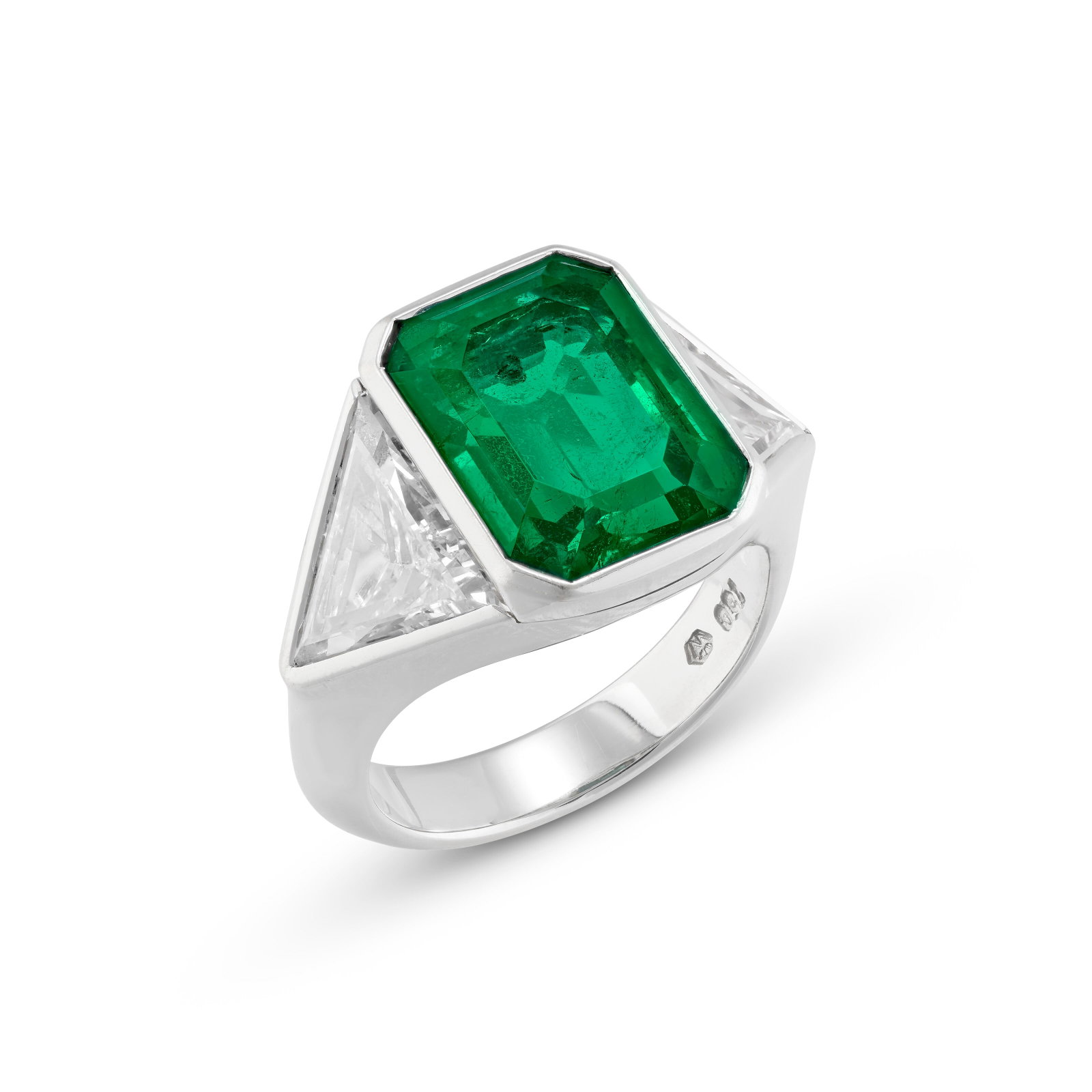 EMERALD AND DIAMOND RING: EMERALD AND DIAMOND RING Details Octagonal-shaped emerald of 6.76 carats, triangular-shaped diamonds, 18k white and yellow gold SSEF, 2026, report no. 153736: 6.76 carats, Colombia, minor amount of oi