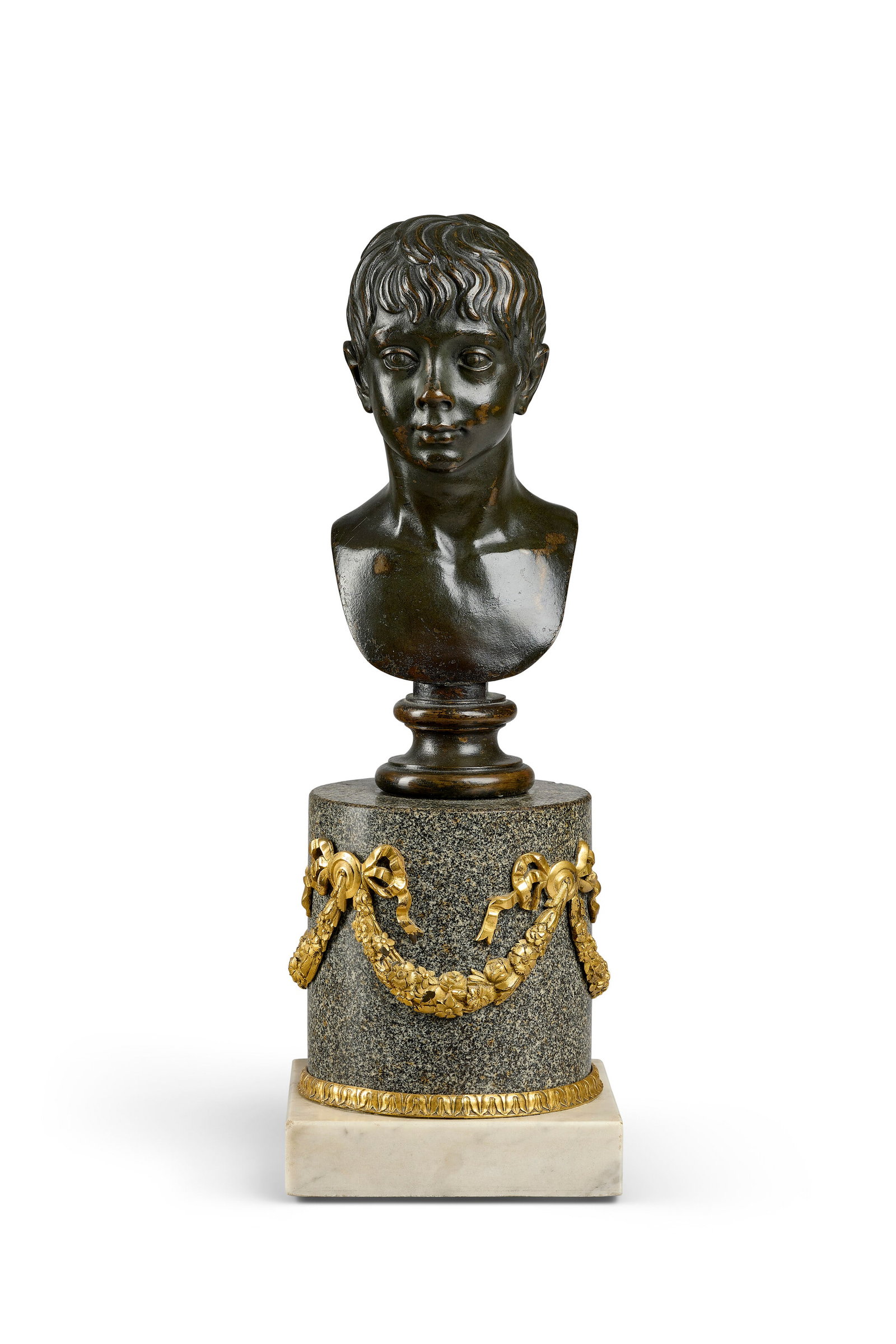 GIUSEPPE BOSCHI (1760 ou 1766-1821): Details GIUSEPPE BOSCHI (1760 ou 1766-1821) Jeune garçon en buste bronze patiné, signé en partie inférieur du cou "BOSCHI.F.", reposant sur une colonne en granit à décor 