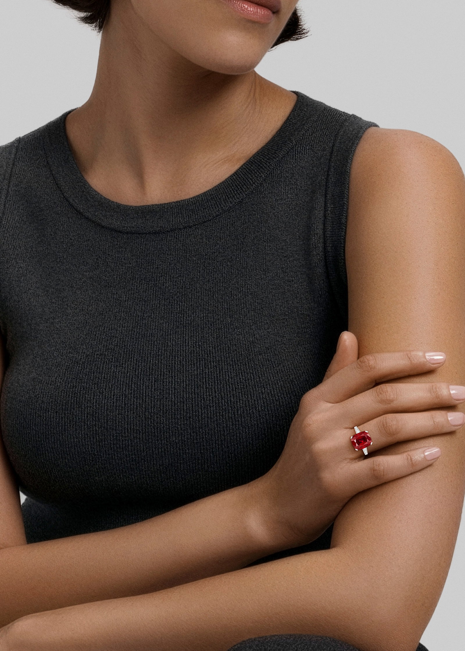 A RARE RUBY AND DIAMOND RING - 2