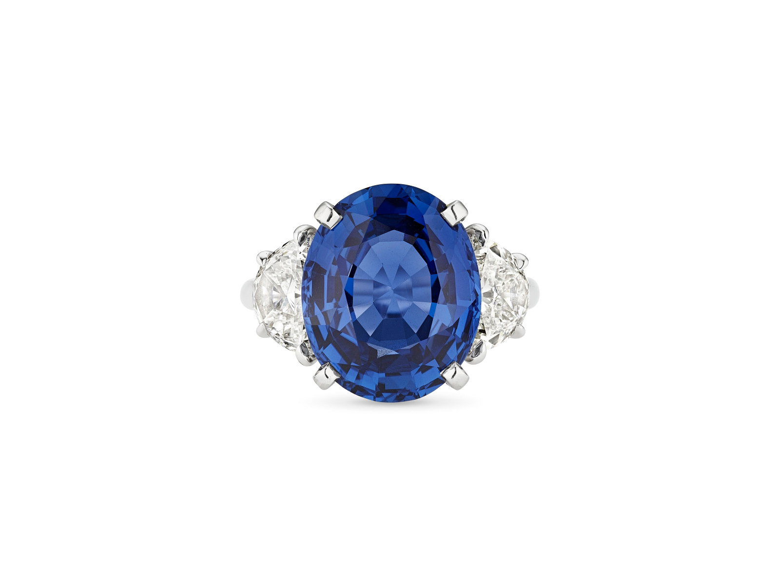 SAPPHIRE AND DIAMOND RING - 4