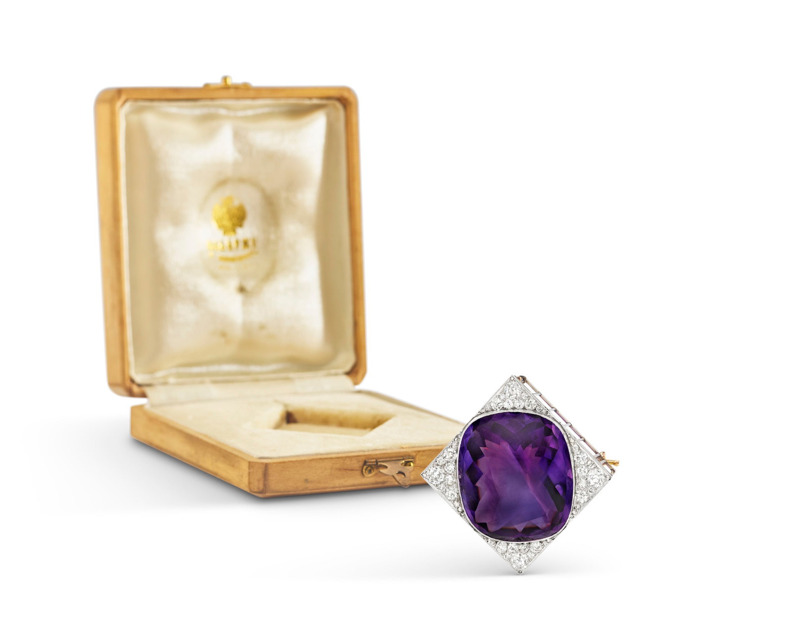 AN AMETHYST AND DIAMOND GOLD AND PLATINUM BROOCH BY FABERGÉ, WORKMASTER ALBERT HOLMSTRÖM, (1 of 4)