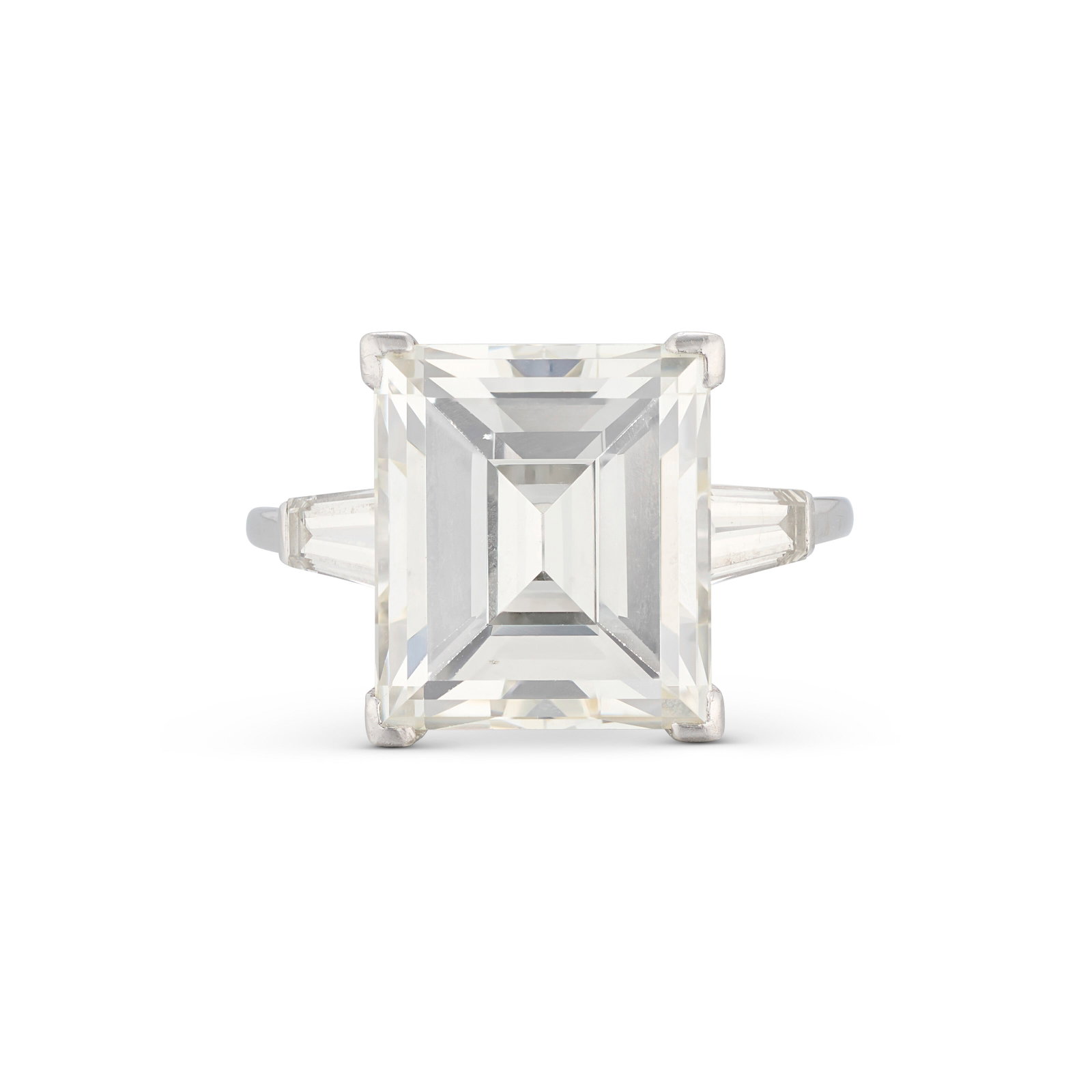 VAN CLEEF & ARPELS DIAMOND RING - 2