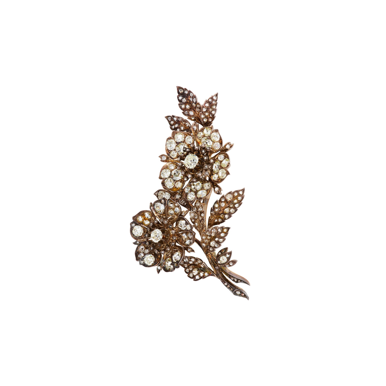 ANTIQUE DIAMOND EN TREMBLANT FLOWER BROOCH: ANTIQUE DIAMOND EN TREMBLANT FLOWER BROOCH Details En tremblant, designed as flowers and leaves, old and rose-cut diamonds, silver-topped 18k rose gold (French mark), circa late 19th century