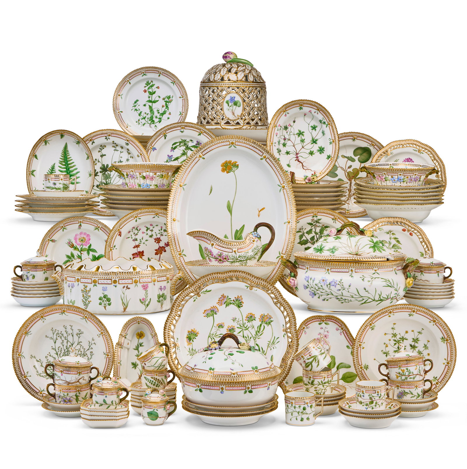 A ROYAL COPENAHGEN PORCELAIN 'FLORA DANICA' ASSEMBLED DINNER AND DESSERT SERVICE 19TH/20TH CENTURY, (1 of 2)