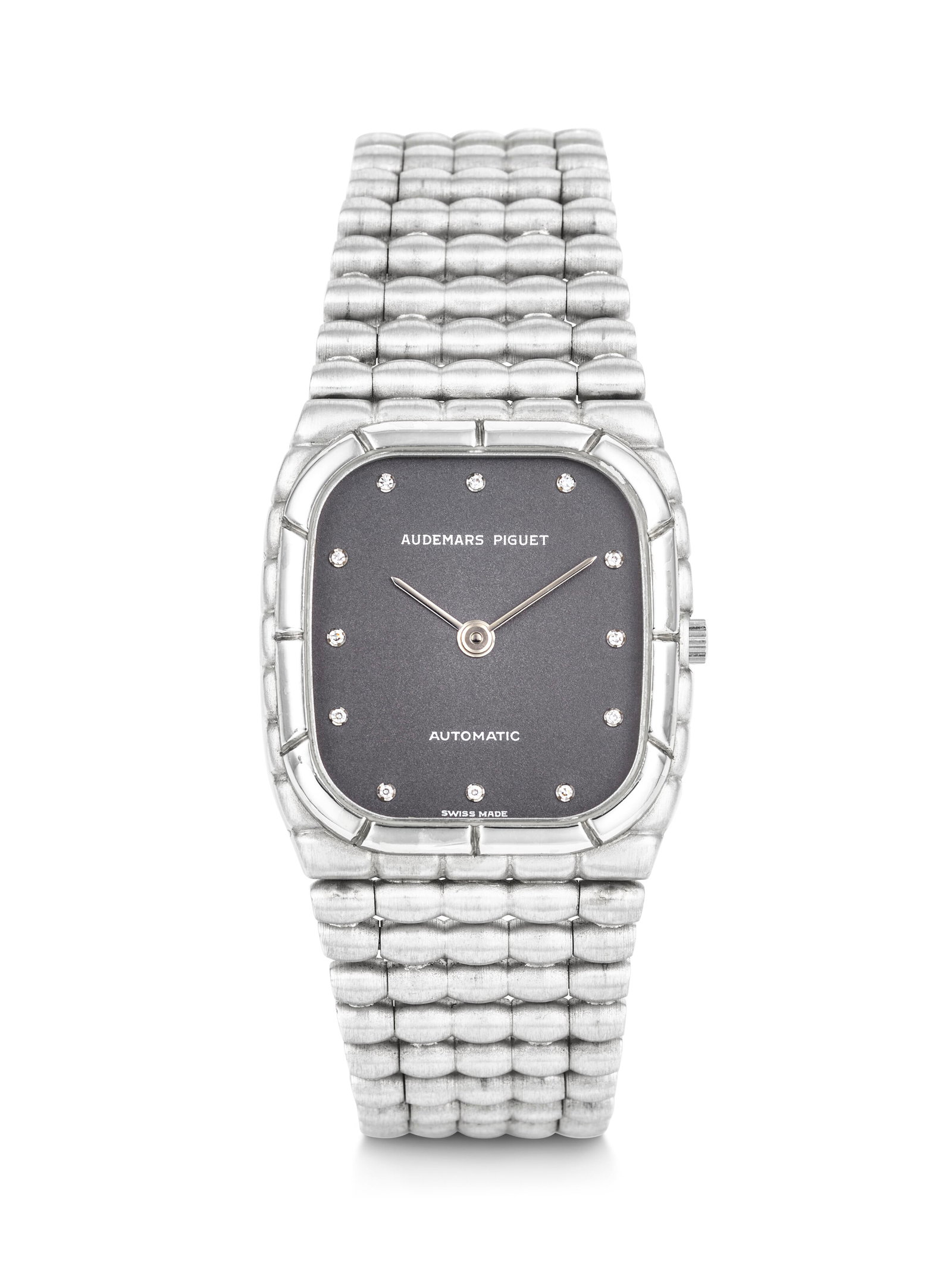 AUDEMARS PIGUET. A RARE AND UNUSUAL 18K WHITE GOLD AUTOMATIC BRACELET WATCH WITH DIAMOND-SET DIAL (1 of 3)