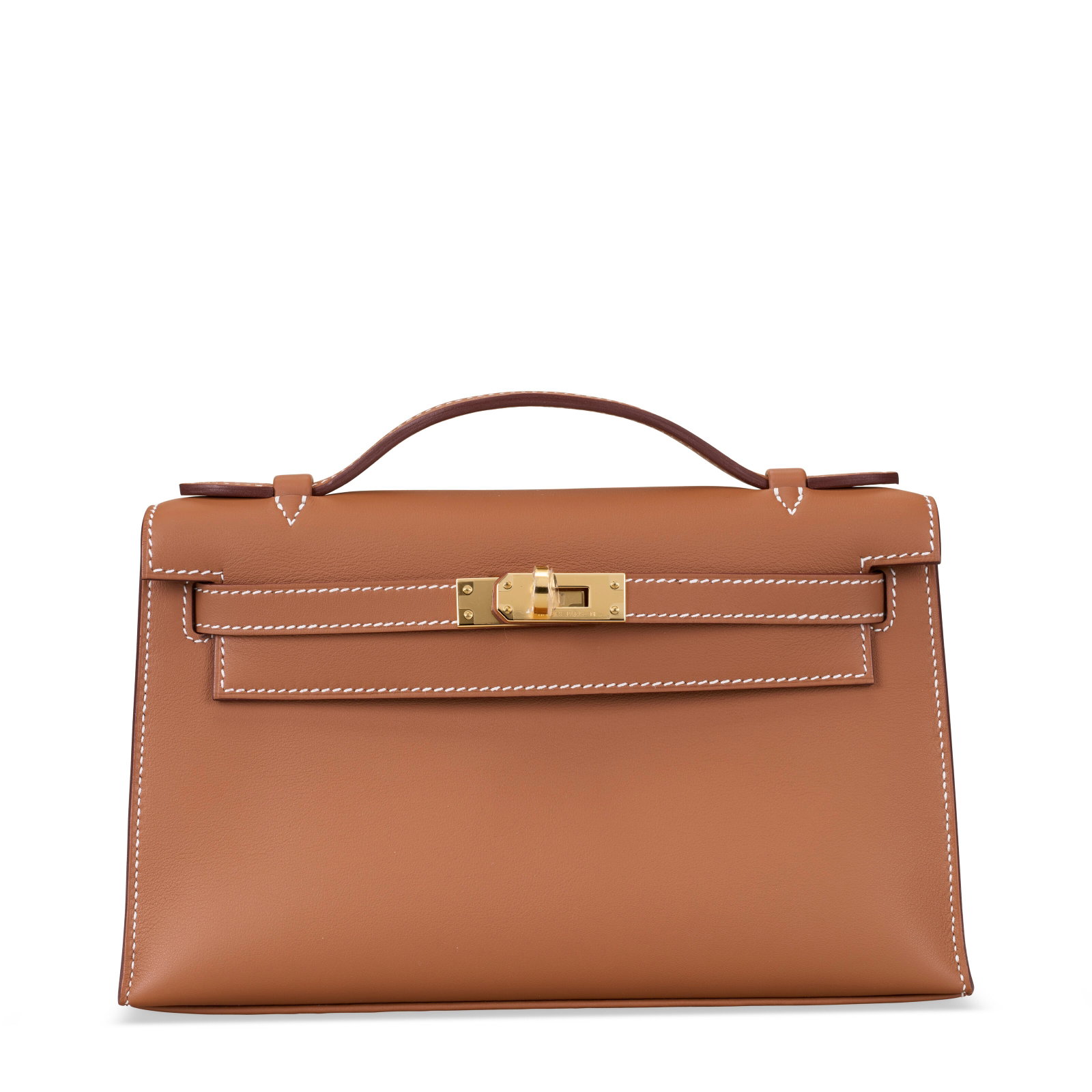 A GOLD SWIFT LEATHER KELLY POCHETTE WITH GOLD HARDWARE HERMÈS, 2025: Details GRADE: 1 22 w x 13 h x 6 d cm Includes felt protector, dustbag, care card and box