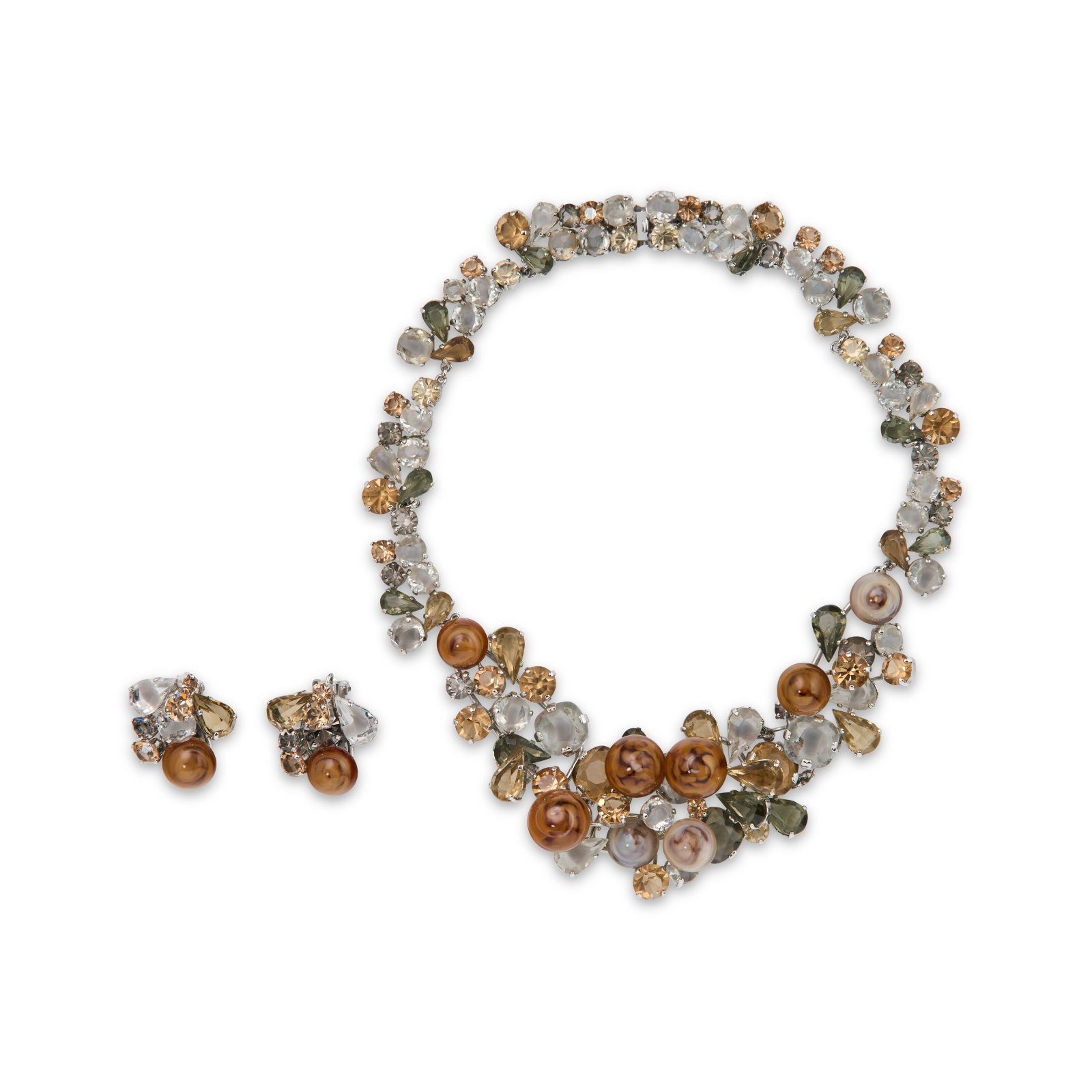 A TAN, BROWN & MULTICOLOR GLASS AND CRYSTAL NECKLACE & EARRINGS SET DIOR, 1958 (1 of 4)