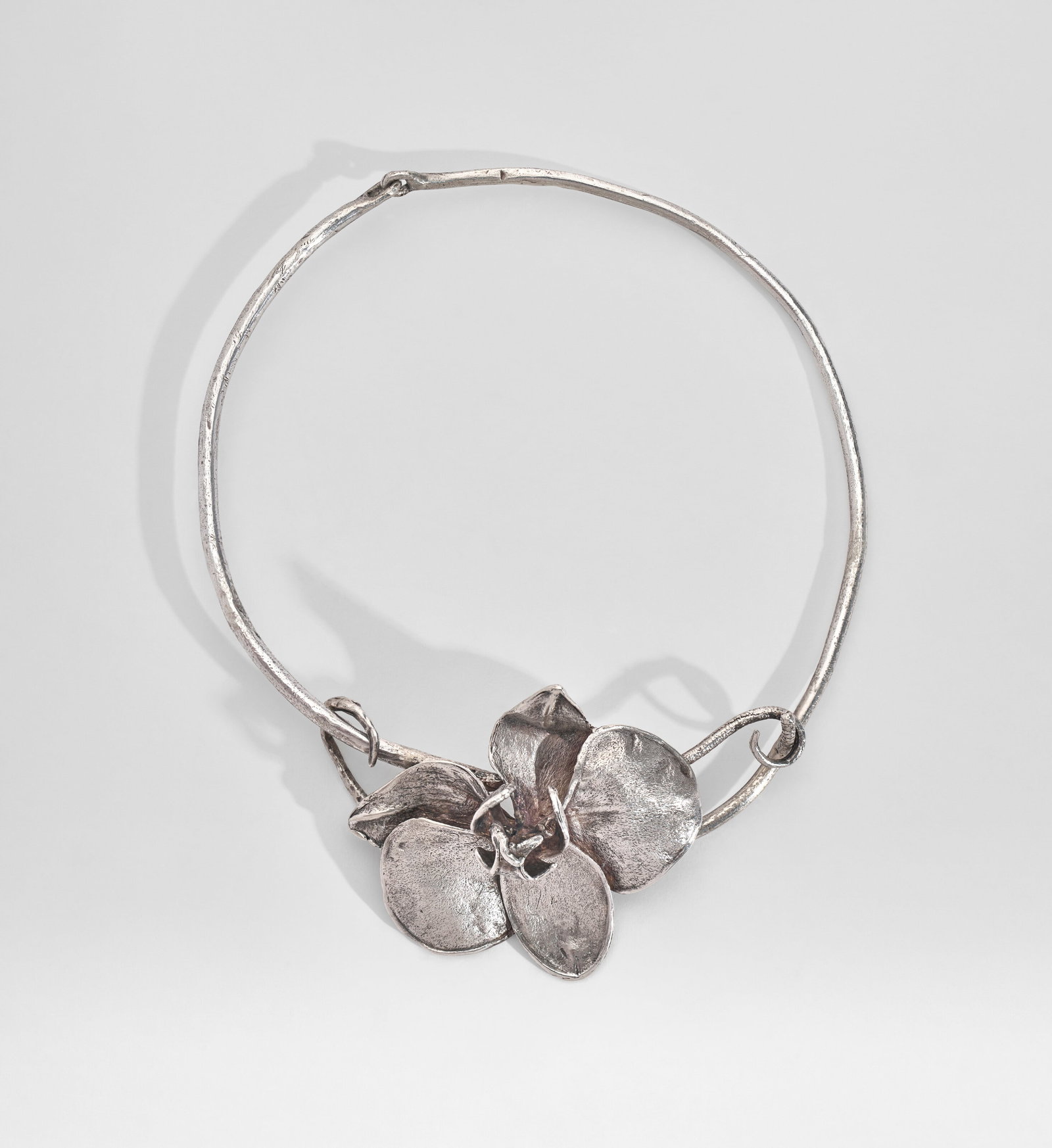 CLAUDE LALANNE (1925-2019) 'Orchidée' Necklace, designed circa 1980 (1 of 4)