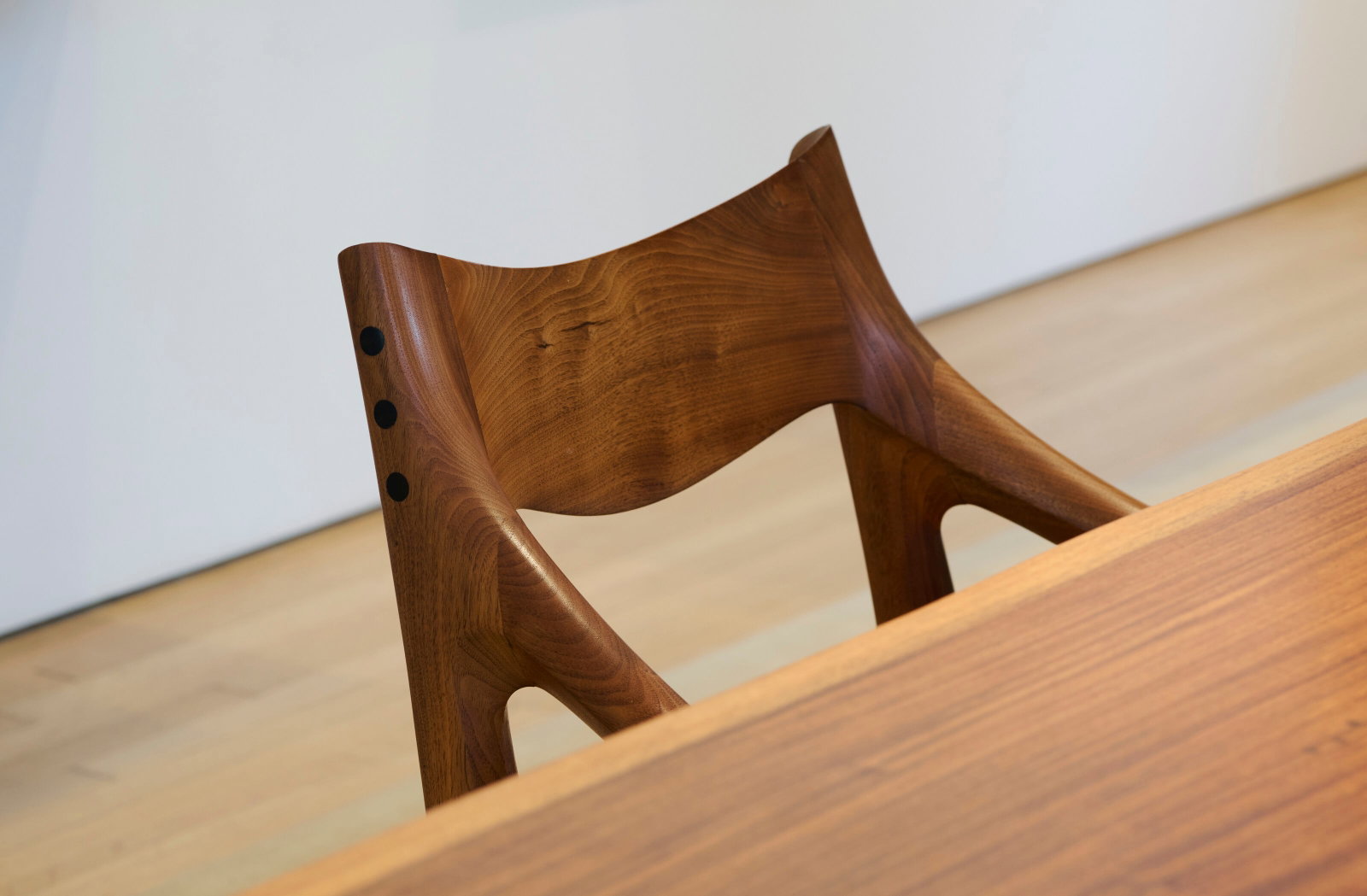 SAM MALOOF (1916-2009) Set of Six Low-Back Side Chairs, 1983-1984 (1 of 4)