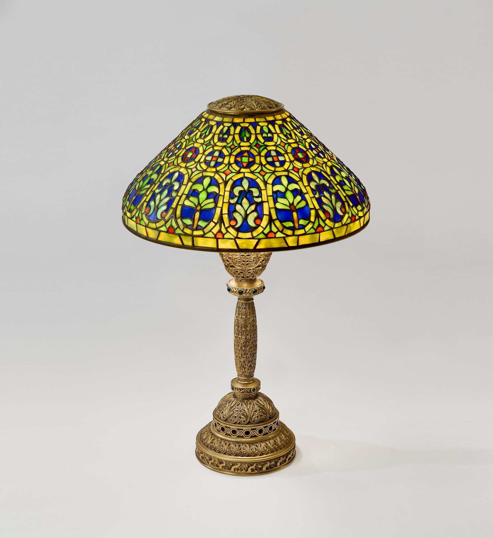 TIFFANY STUDIOS 'Venetian' Table Lamp, circa 1910 (1 of 4)
