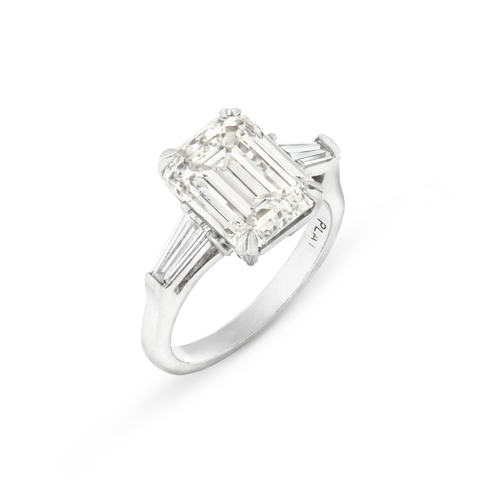 DIAMOND RING: DIAMOND RING Details Emerald-cut diamond of 5.07 carats, tapered baguette-cut diamonds, platinum GIA, 2026, report no. 5311431: 5.07 carats, H color, VS2 clarity Size/Dimensions: US ring size 6 Gross 