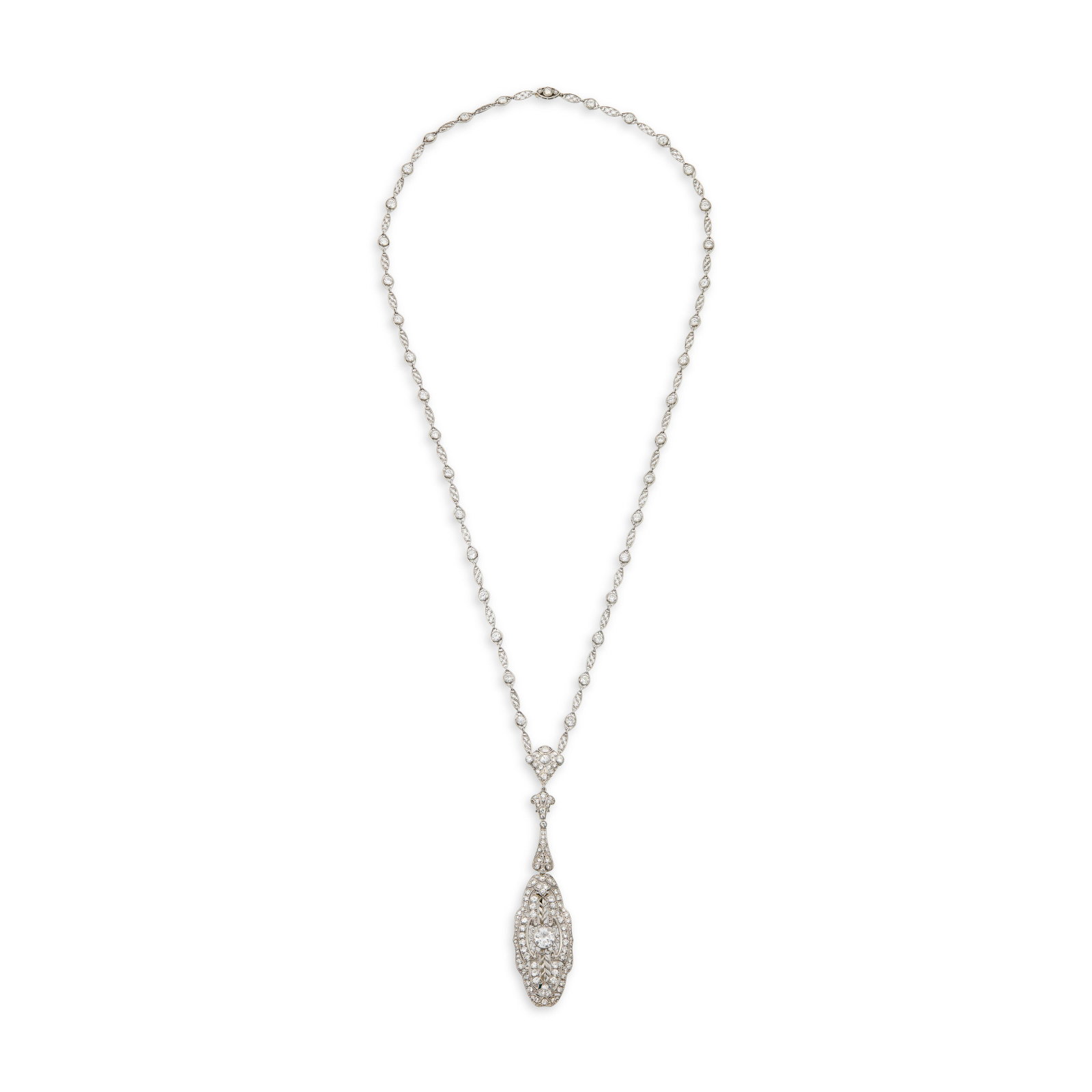 DIAMOND PENDANT-BROOCH NECKLACE: DIAMOND PENDANT-BROOCH NECKLACE Details Old and single-cut diamonds, platinum, pendant-brooch detachable Diamonds: largest diamond weighing approximately 1.10 - 1.40 carats, approximately 156