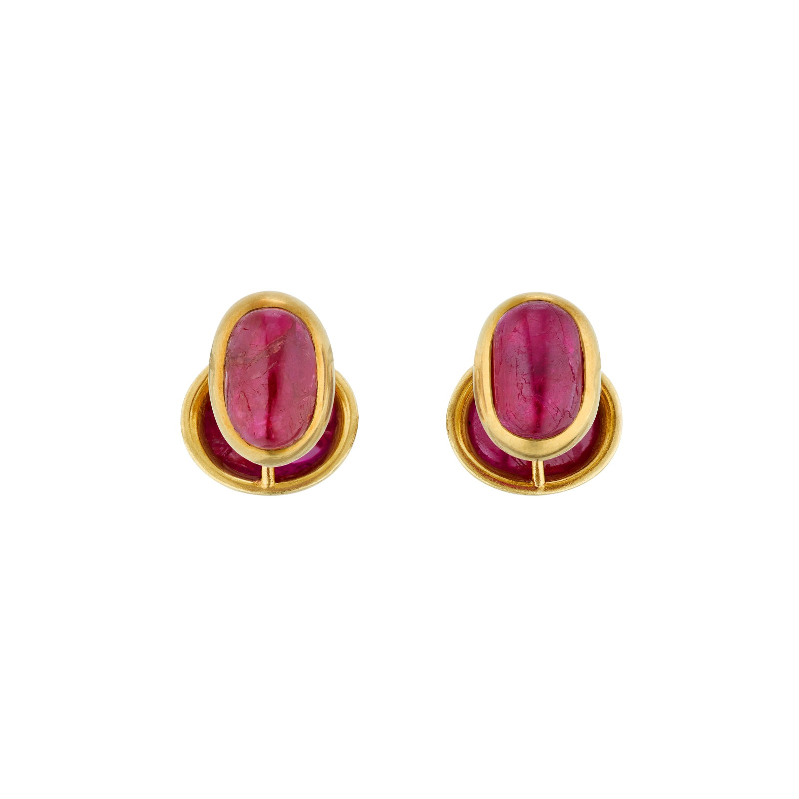 PAIR OF RUBY CUFFLINKS: PAIR OF RUBY CUFFLINKS Details Oval and cushion-shaped ruby cabochons, yellow gold, each numbered Rubies: four with an approximate total weight of 26.00 - 28.00 carats Size/Dimensions: each 2.5 cm (1