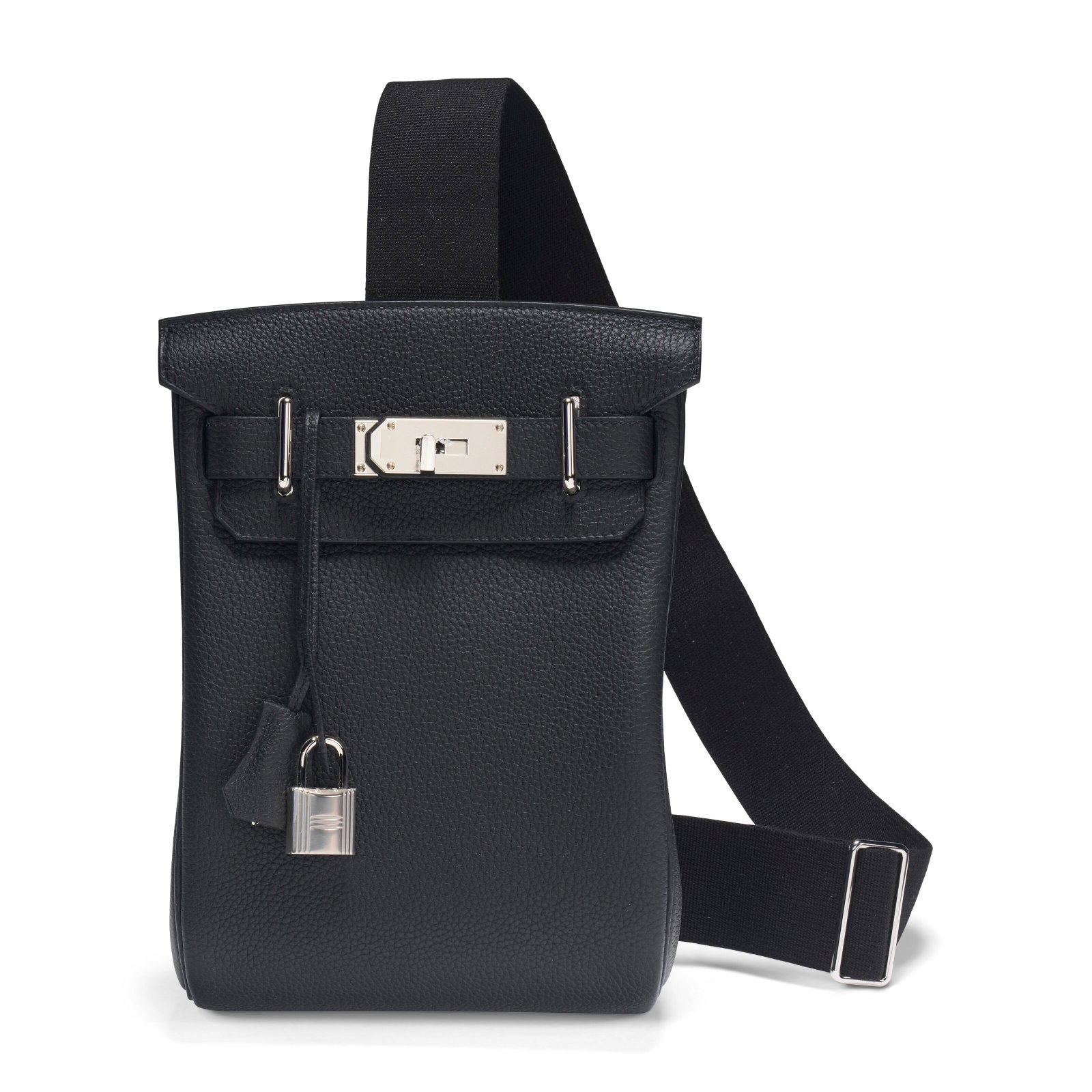 A BLACK TOGO LEATHER HAC A DOS PM WITH PALLADIUM HARDWARE HERMÈS, 2025: Details GRADE: 1 17 w x 26 h x 8 d cm Includes lock, two keys, clochette, clochette dustbag, felt, care booklet, ribbon, dustbag and box.