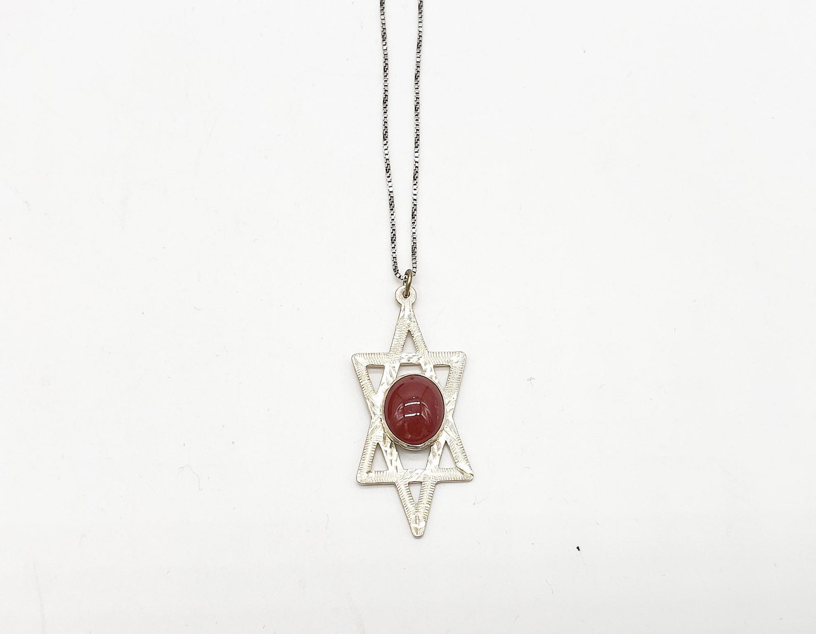 Sterling Necklace with Star Of David Pendant! (1 of 3)