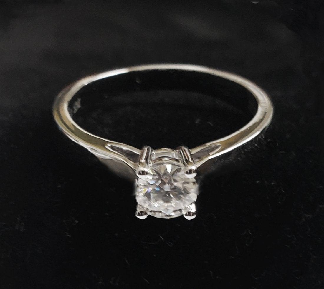 14K White Gold Moissanite Ring 7"! (1 of 4)