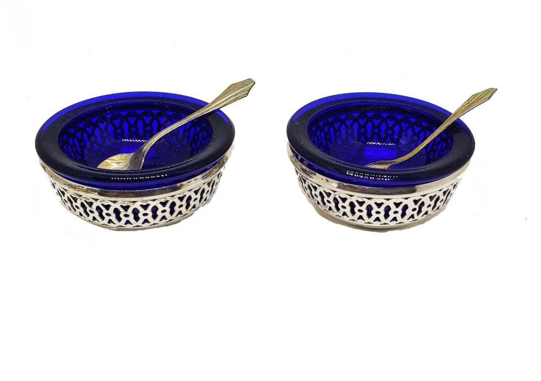 Vintage Sterling Mini Bowls With Blue Cobalts! (1 of 5)