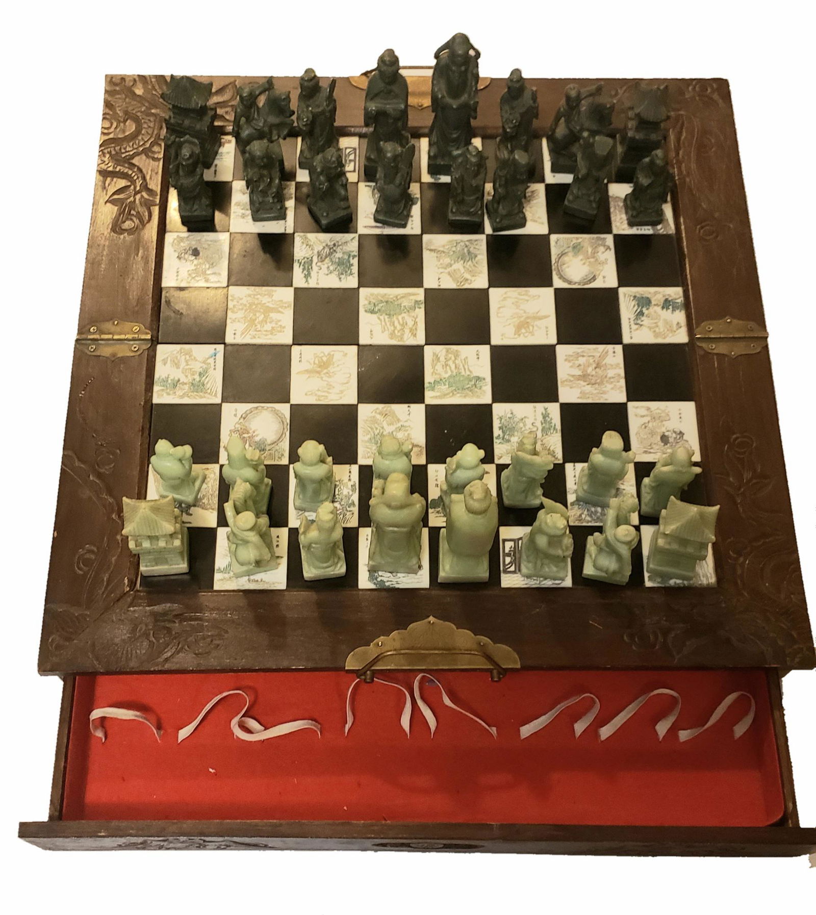 Vintage Chinese Oriental Asian Chess Set! (1 of 5)