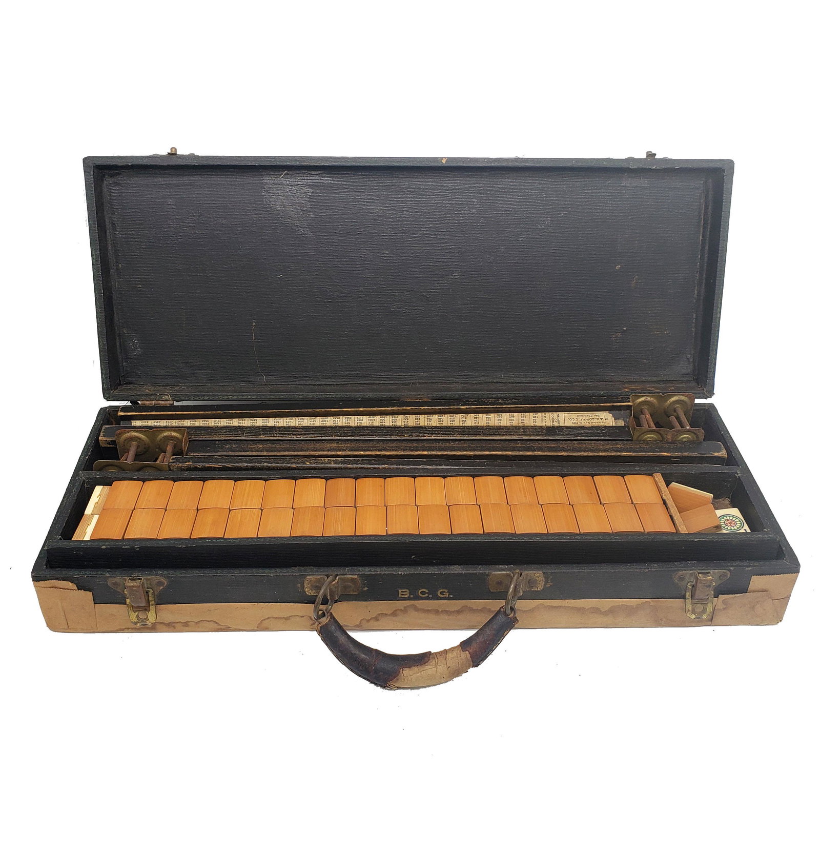 Antique Mah Jong Game With Case: Antique Mahjong game in case, including 145 Bamboo and bone tiles, 4 wooden Cowen Rack 411 Game Patented 1925 racks. Please look at the pictures carefully, they are a great part of the description. Mo