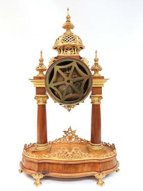 French eight day pendulum mantle clock