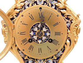 French Louis XV style eight day mantle clock