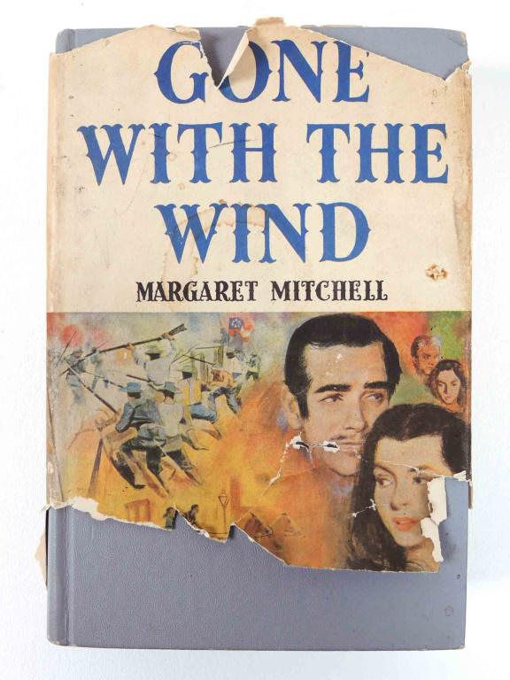 Gone with the Wind Book: 1936 Book Club Edition Sleeve is damaged