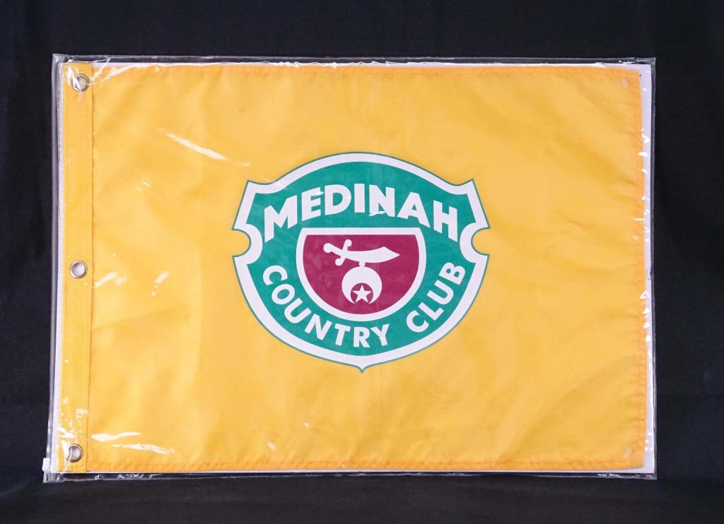 Medinah Country Club Pennant/Flag: Single-sided image. Stick flag. 20.25 x 14".