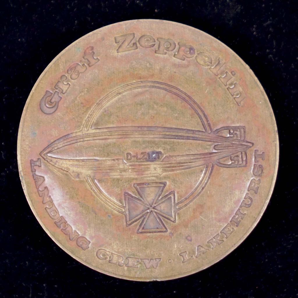 Graf Zeppelin Landing Crew Badge - Lakehurst: Brass crew badge for LZ 127, in service to 1928 - 1937.
