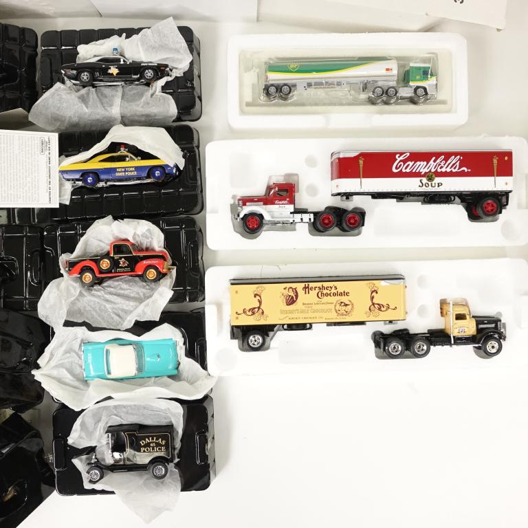 Die Cast Model Cars (8): Matchbox Collectibles Dallas Police, 1912 Model T, 1955 Ford Thunderbird (Boxes open, models are sealed). Budweiser 1940 Ford Pickup (in packing box, missing product box). NY State Police 1990 Plymout