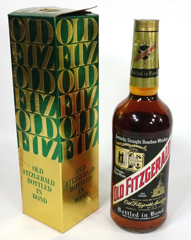 Old Fitzgerald Bourbon Whiskey Bottle: 100 Proof, Bottled in Bond, with Box (Green over gold). (No visible year code on bottom of bottle). Very good fill, above bottom of label on neck. ***You MUST talk to Ian before bidding on any bottles