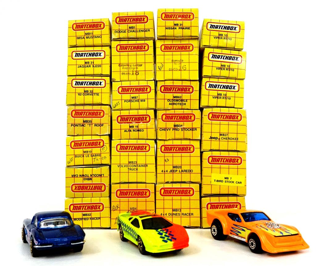 Assortment of Vintage Die-Cast Matchbox Vehicles: 1 MB13 4x4 Dunes Racer, 1 MB4 Chevy, 3 MB 10 Viper RT/10, 1 MB22 Vectra Cavailer GS, 1 MB 31 Nissan Prairie, 1 MB 31 Jaguar XJ220, 1 MB32 Chevy Pro Stocker, 1 MB 32 '62 Corvette, 1 MB62 Oldsmobile Aer