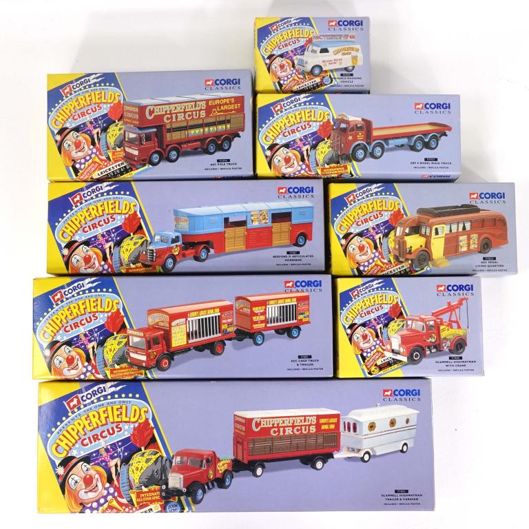 8 Corgi Chipperfields Circus Vehicles: 1 Scammell Highwayman Trailer & Caravan, 1995; 1 AEC Cage Truck & Trailer, 1995; 1 Bedford O Articulated Horsebox, 1994; 1 AEC Pole Truck, 1994; 1 Erf 8 Wheel Rigid Truck, 1994; 1 AEC Regal Living Qua