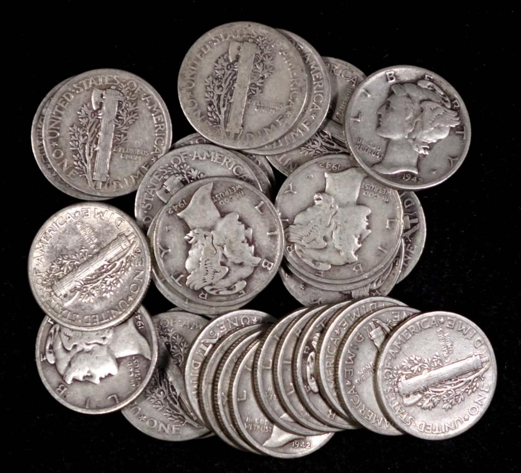Mercury Dimes (51): 51 Mercury dimes. Various dates and mint marks. 90% silver.
