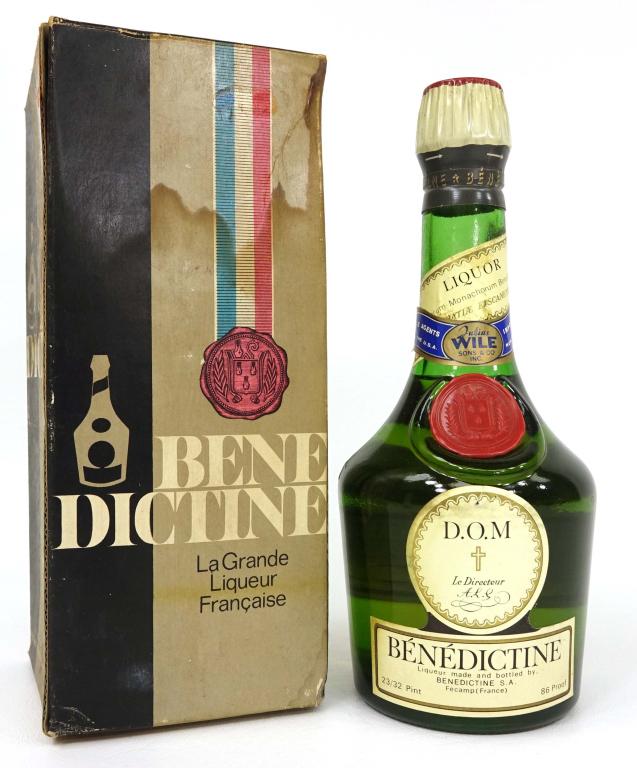 1977 Benedictine Liqueur: *** IF YOU MAY NEED SHIPPING YOU MUST CALL IAN BEFORE BIDDING ON BOTTLES *** 23/32 pint. With box. 86 proof.