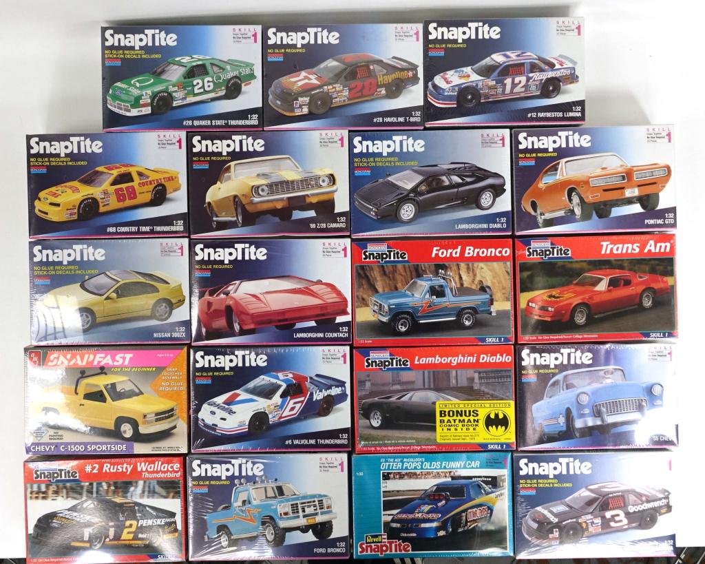 19 Revell & Monogram Snaptite Model Kits: 19 Revell & Monogram Snaptite model kits containing various different models. 1:32 scale skill level 1. All boxes in excellent condition completely unopened.