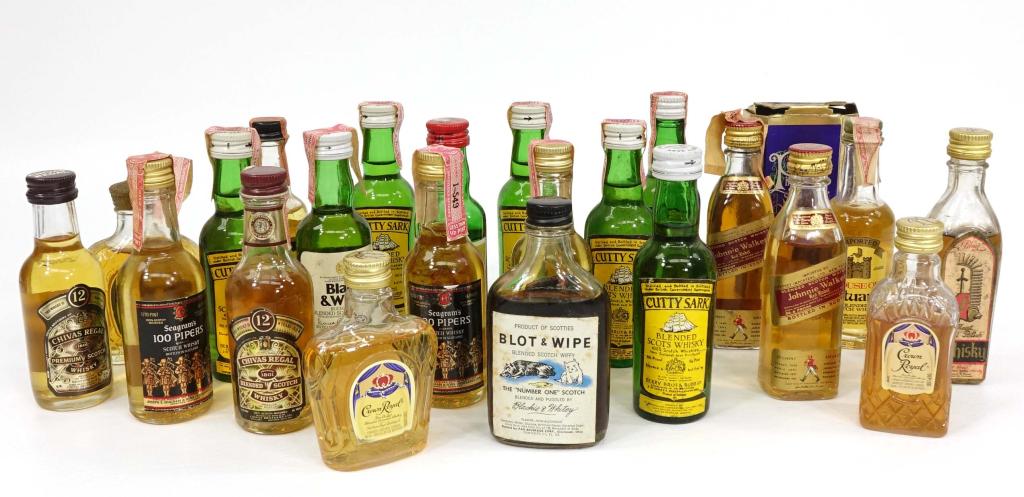 Mini Bottle Lot: IF YOU MAY NEED SHIPPING YOU MUST SPEAK WITH IAN BEFORE BIDDING ON BOTTLES. Scotch whiskey.