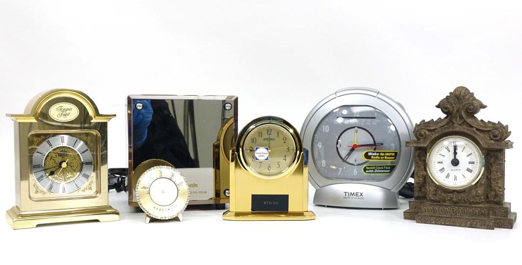 (5) Vintage Desk / Alarm Clocks: (5) Vintage Desk / Alarm Clocks. Includes products from Timex, Seiko, Tempus Fugit, Panasonic & Bombay.