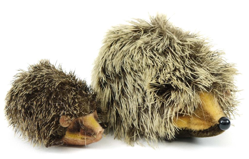 Steiff Hedgehogs Stuffed Animals (2): 2 Steiff hedgehogs