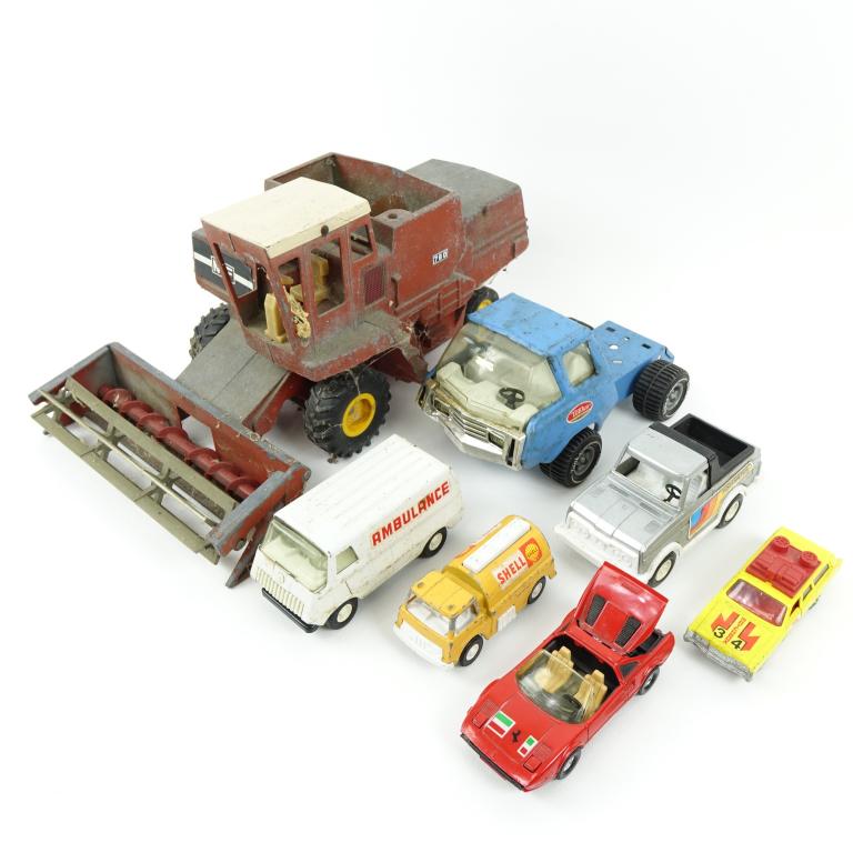 (7) Vintage Tonka, Matchbox & Corgi Vehicles: (7) Vintage Tonka, Matchbox, TootsieToys & Corgi Vehicles. They seem to all be pre-1970s models.