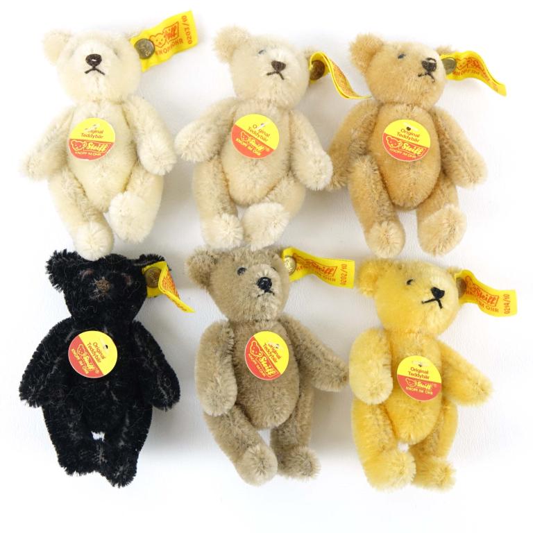 Steiff Miniature Teddy Bears (6): (6) Steiff Miniature Teddybears. Includes several models (0212/10), (0203/10), (0208/10), (0201/10), (0202/10) & (0214/10). They seem to have all their original tags still attached to them however the