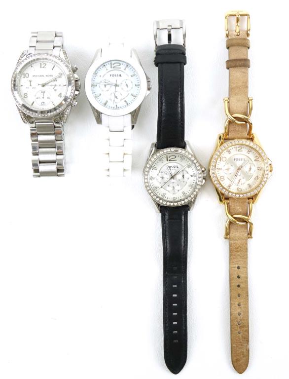 3 Fossil, M. Kors Chronometer Style Watches: Michael Kors Watch, MK5165, Running. Fossil Watch Model ES3466, 30mm face. Stainless steel, Copper color, Original strap, Not running. S/N 251504. Fossil Watch Model ES-2344, Silver tone, Original lea