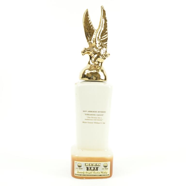 Beams 101st Airborne "Screaming Eagles" Decanter: *** IF YOU MAY NEED SHIPPING YOU MUST SPEAK WITH IAN BEFORE BIDDING ON BOTTLES 847-625-0555 *** Beams 101st Airborne "Screaming Eagles" Decanter: 80 proof, 4/5 qt and sealed.