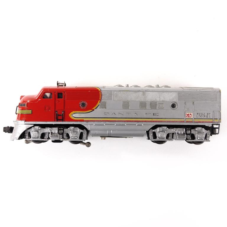 Lionel O Scale Santa Fe (Train) Locomotive: In original box. Used. #2343.