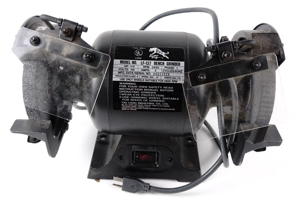 Panther King Bench Grinder: ***LOCAL PICK-UP ONLY. LOT 14 CANNOT SHIP THIS LOT.*** Model no. LF-137